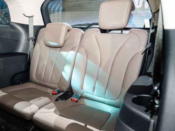 BYD M6 - Ảnh 5